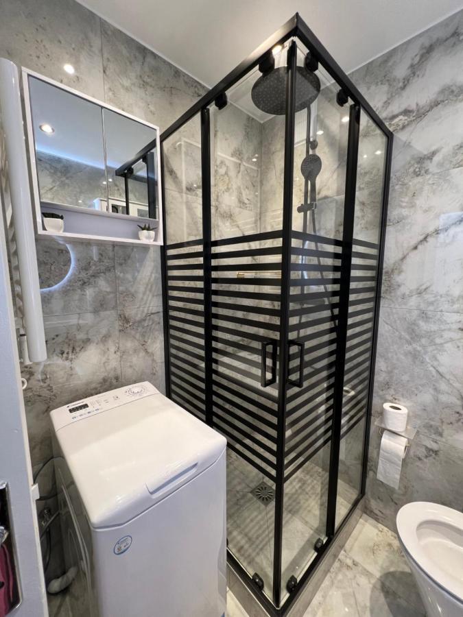 Paris' Premium Romantic Studio ภายนอก รูปภาพ